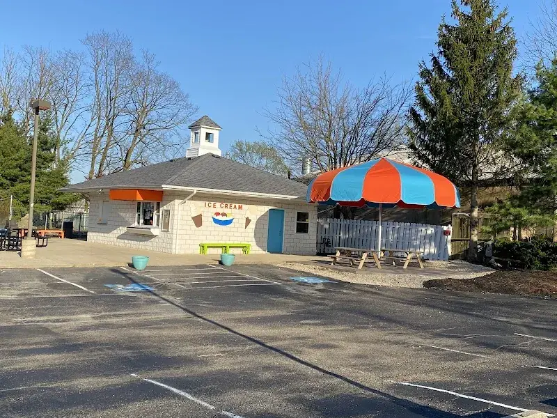 Island Time Family Fun Center, LLC in Brunswick, OH
